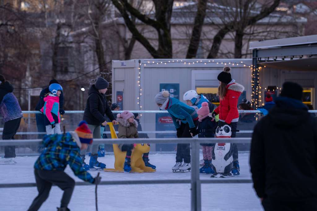 Postojna_drsališče-7