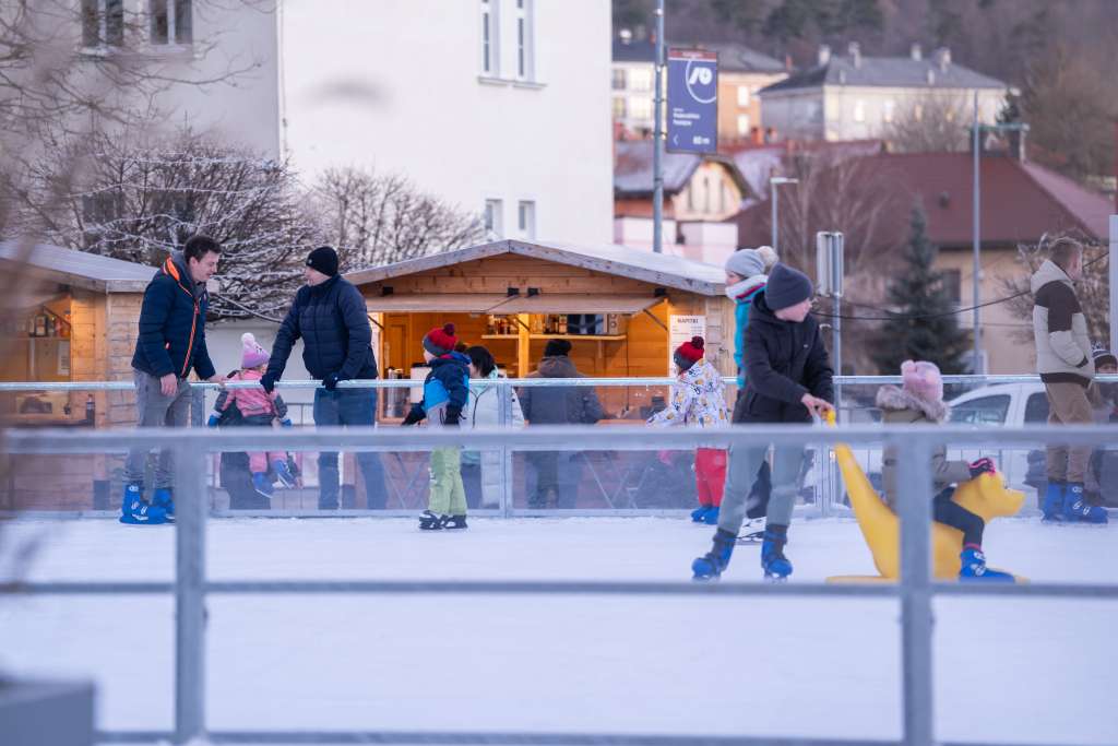 Postojna_drsališče-8